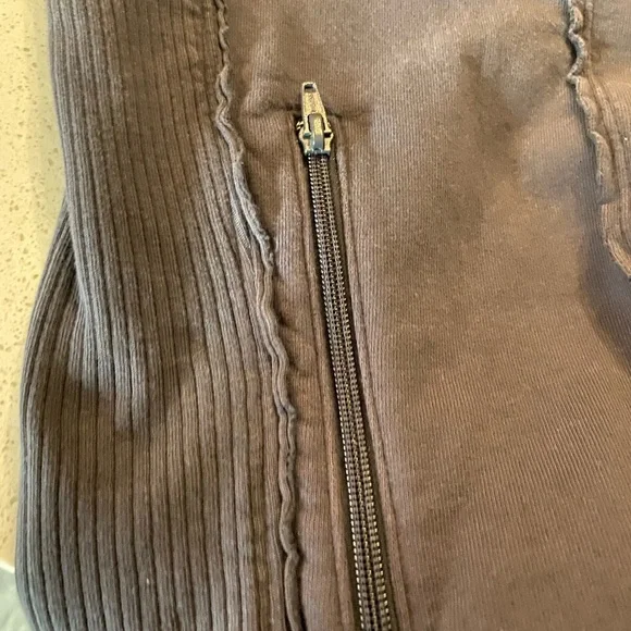 Juicy Couture men’s black zip down hoodie size Large. Very good conditio… - Picture 14 of 16